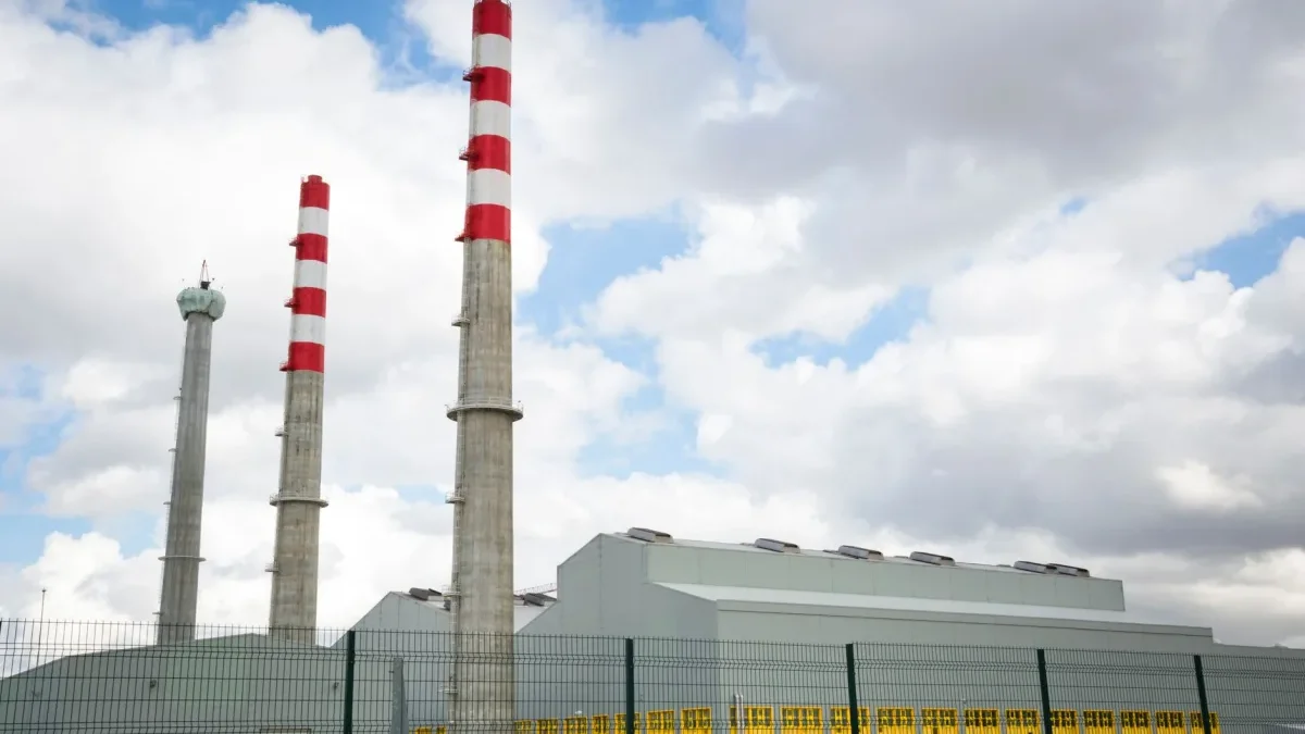 Air-Cooled vs Liquid-Cooled Standby Generators